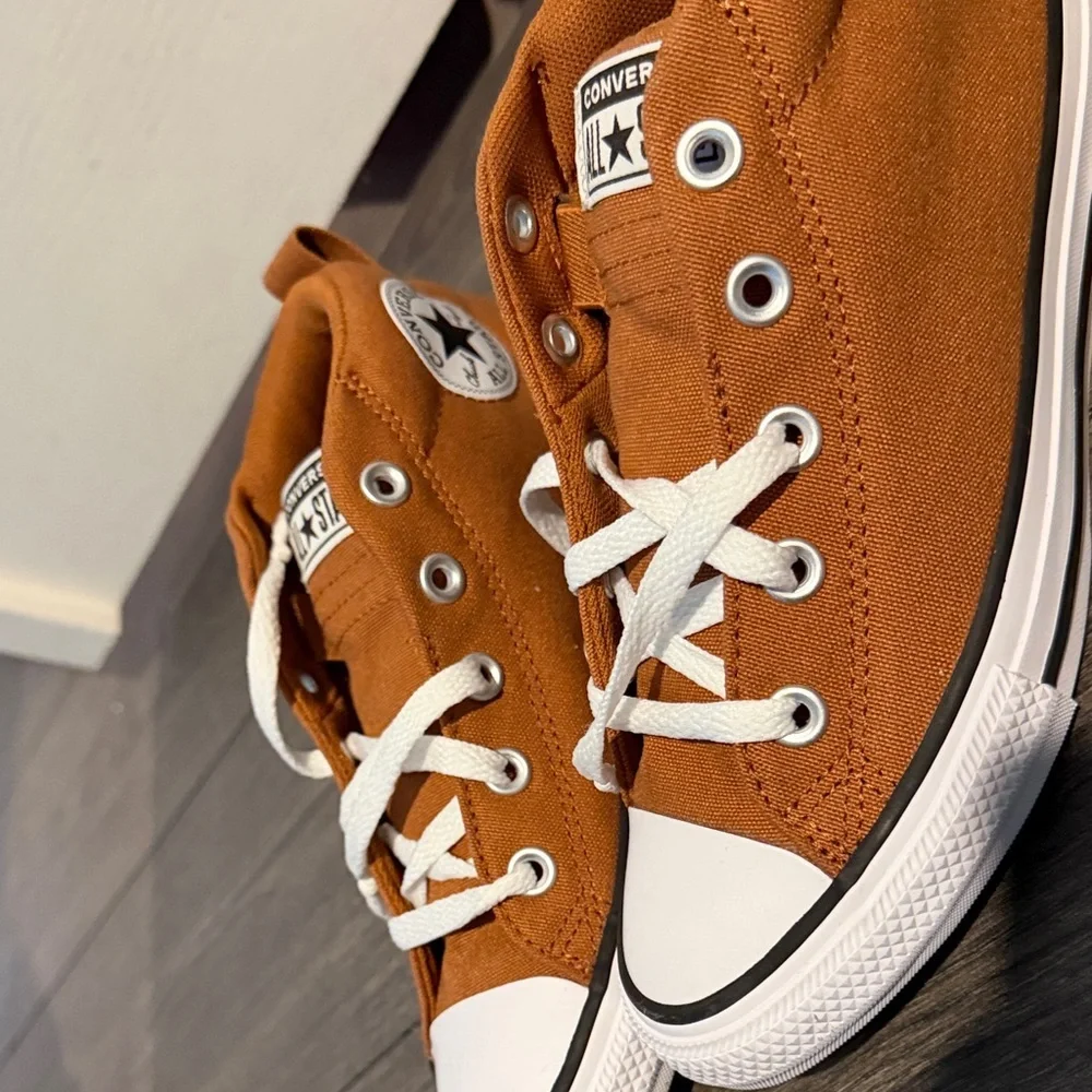 Converse Chuck Taylor All Star Street Canvas Sneaker